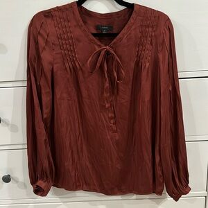 J.CREW BEAUTIFUL SATIN BOW FRONT TOP